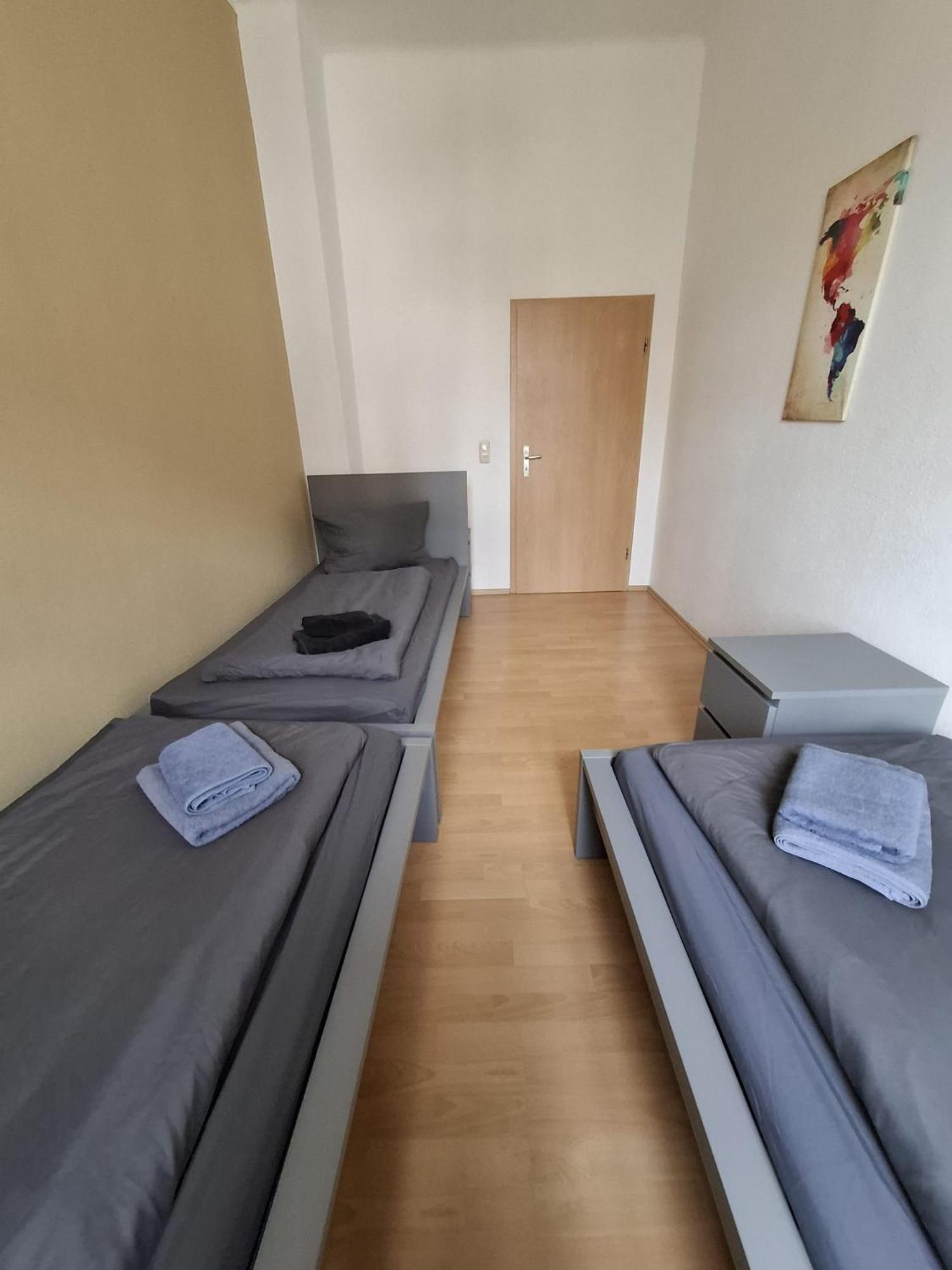 Altbauwohnung Direkt An Der Karli Mit Balkon - Netflix Inklusive ライプツィヒ エクステリア 写真